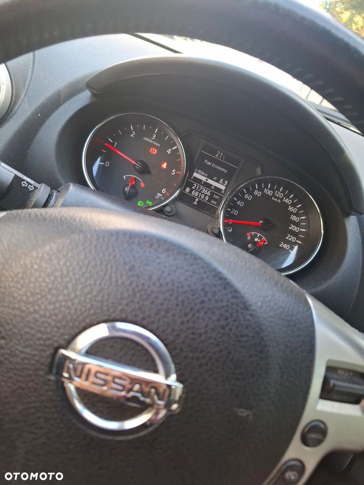 Nissan Qashqai 1.5 dCi DPF 360 - 13