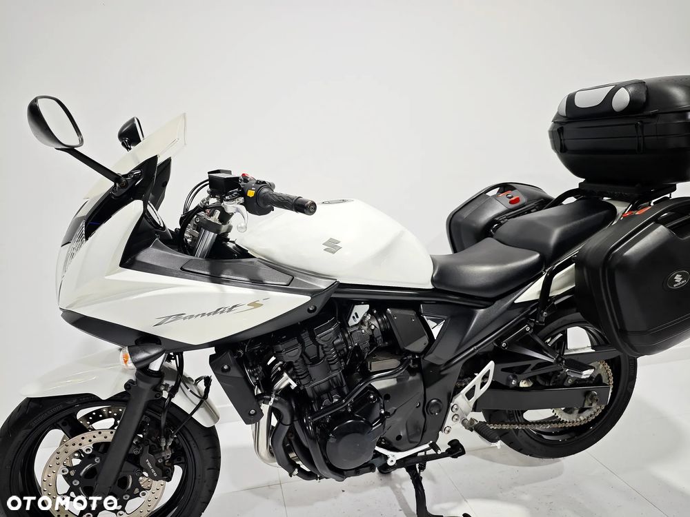 Suzuki Bandit - 15