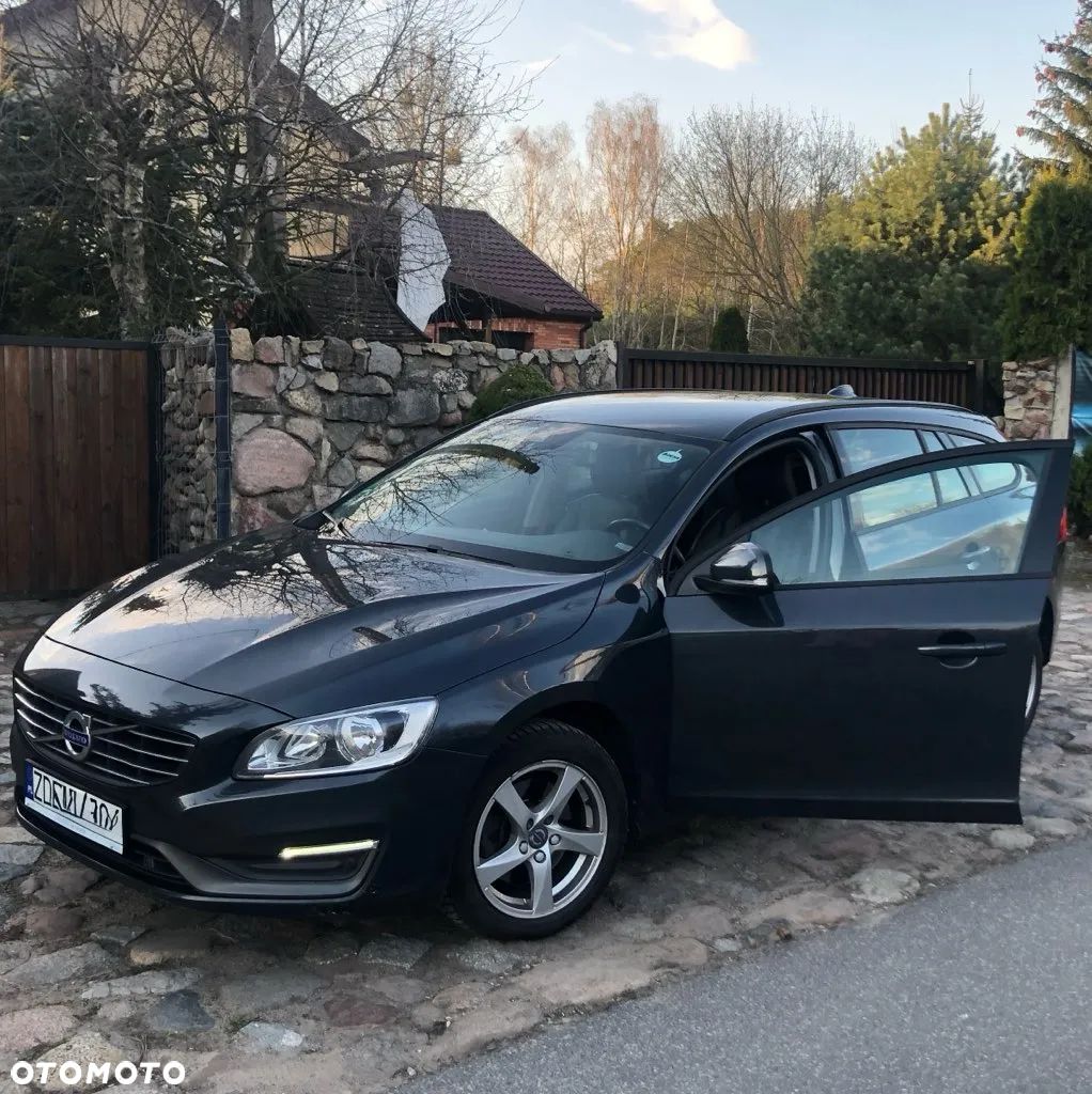 Volvo V60 - 1