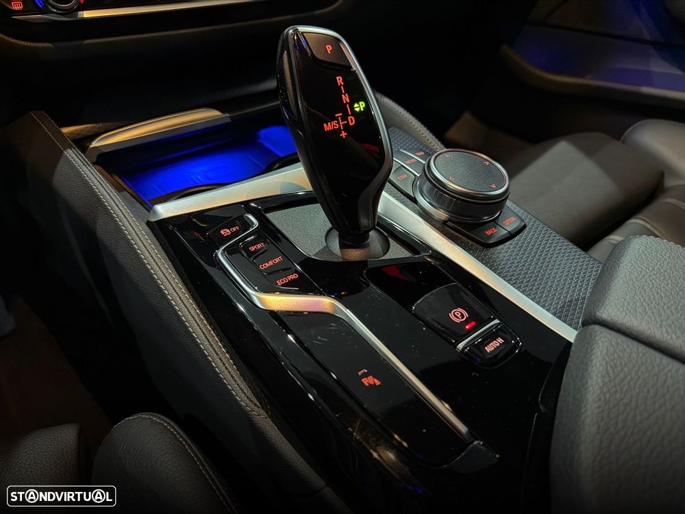 BMW 520 d Pack M Auto - 35