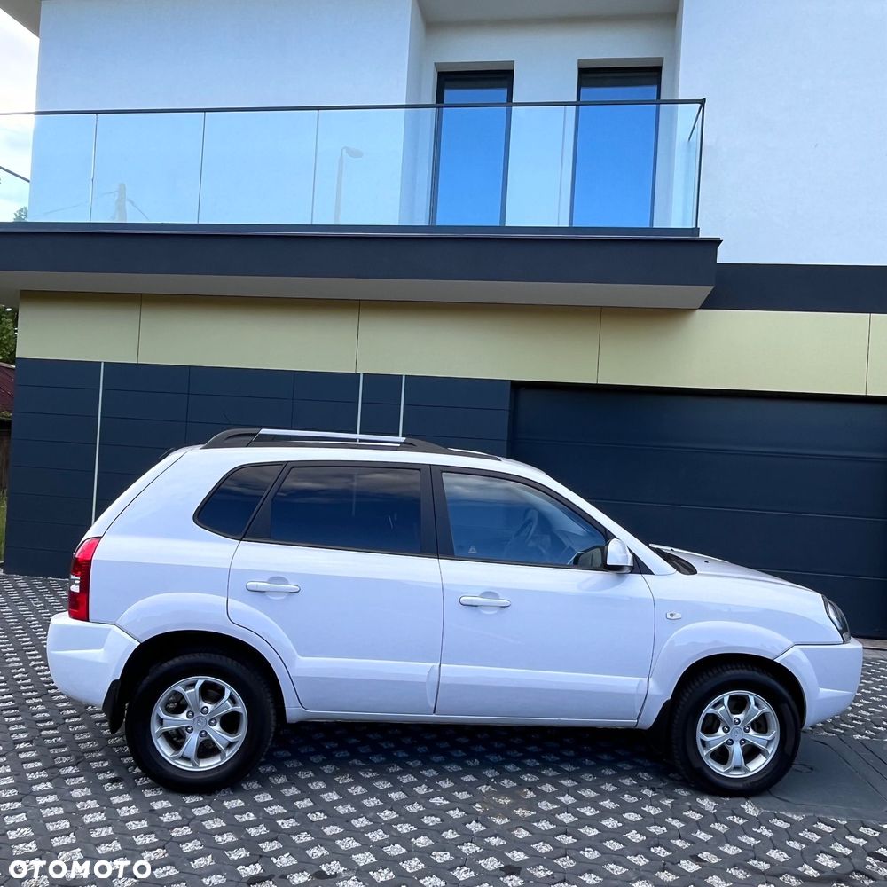 Hyundai Tucson 2.0 Elegance / Premium - 17