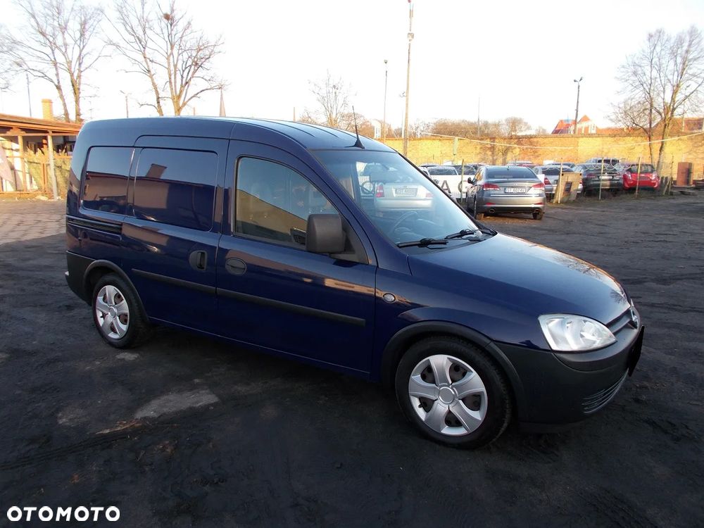 Opel Combo - 2