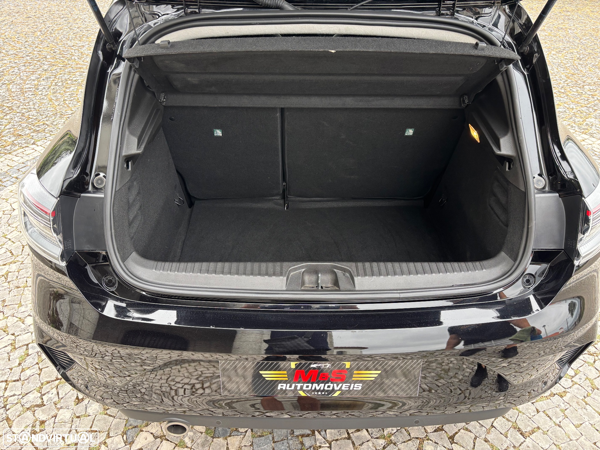 Renault Clio TCe 90 TECHNO - 17