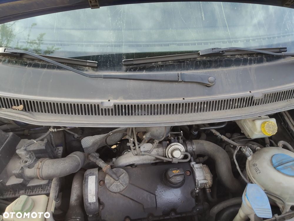 Volkswagen Transporter L1H1 - 12