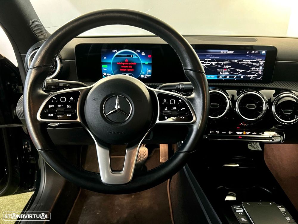 Mercedes-Benz CLA 250 e Shooting Brake Style Plus - 14