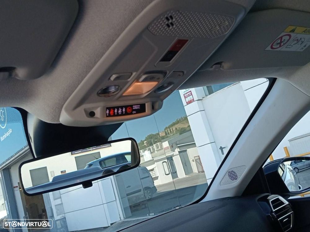 Citroën C4 X 1.2 PureTech Plus EAT8 - 16