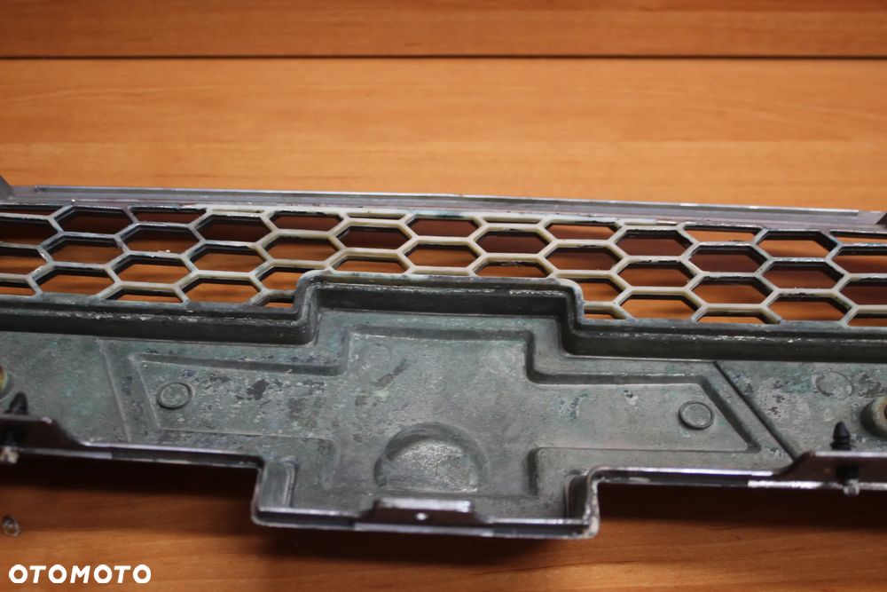 GRILL ATRAPA ZDERZAKA CHEVROLET CAPTIVA 19U PRZED LIFTEM - 12