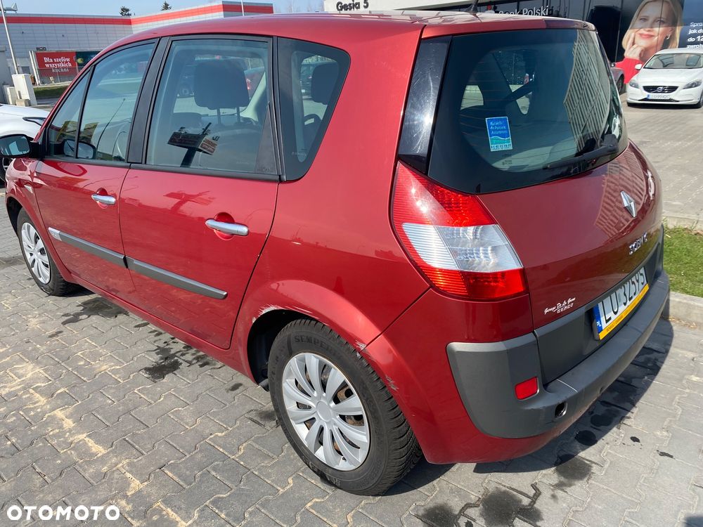 Renault Scenic 1.5 dCi Confort Authentique - 7