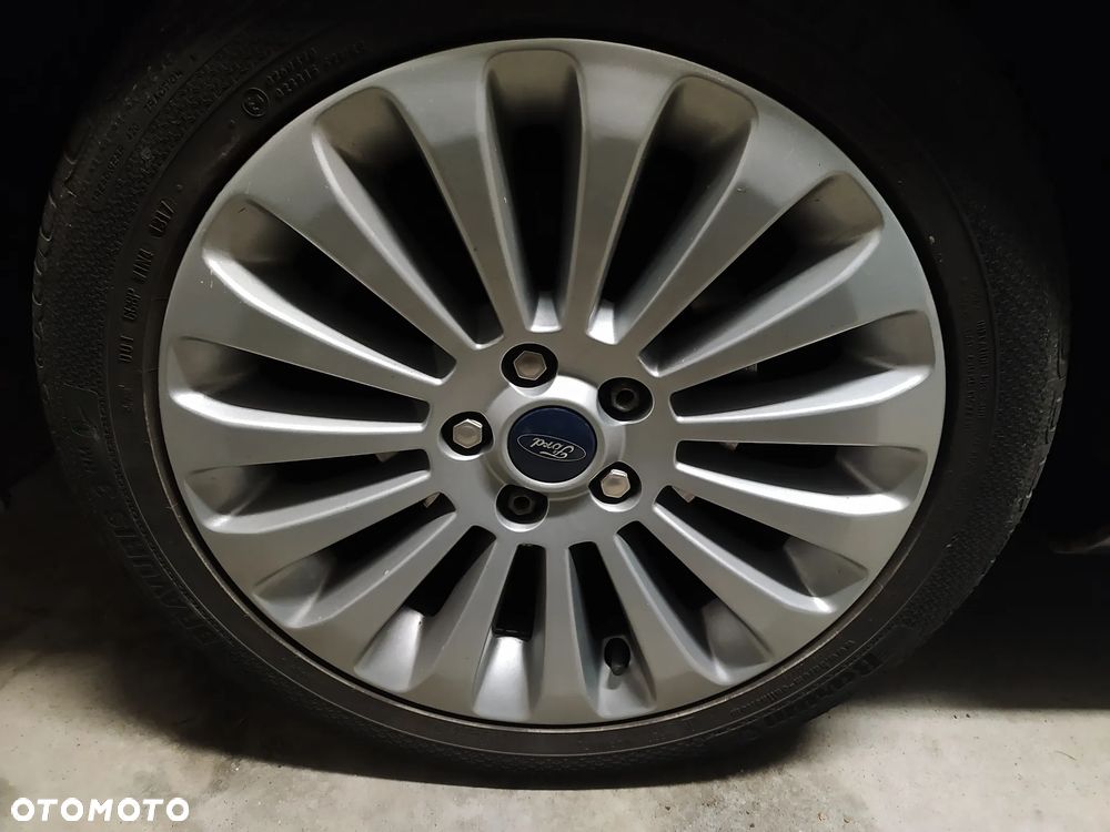 Ford Mondeo - 16