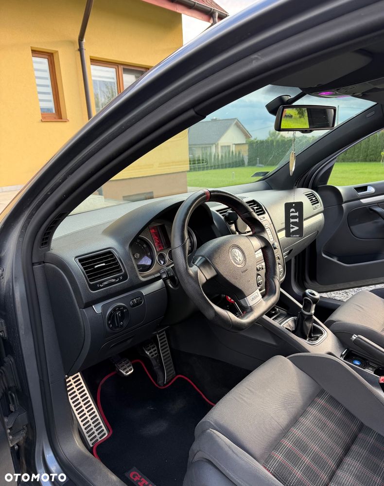 Volkswagen Golf 2.0 TSI GTI - 14