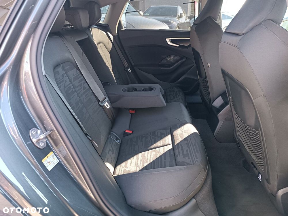 Audi A5 Limousine - 25