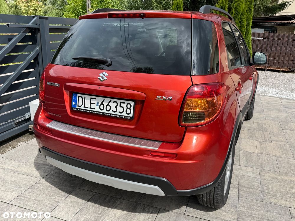 Suzuki SX4 1.6 Premium - 5