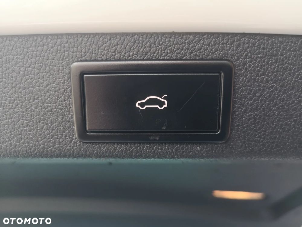 Skoda Superb 2.0 TDI 4x4 Style DSG - 26