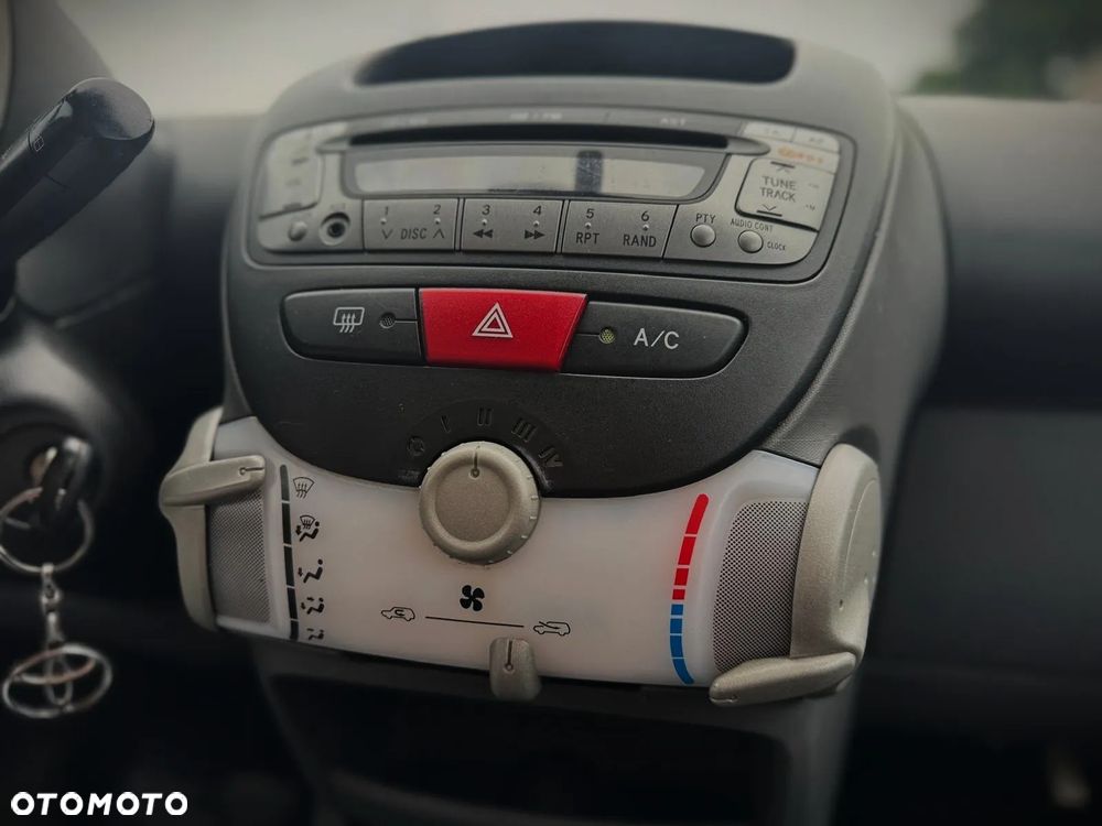 Toyota Aygo 1.0 VVT-i Luna A/C MM - 16