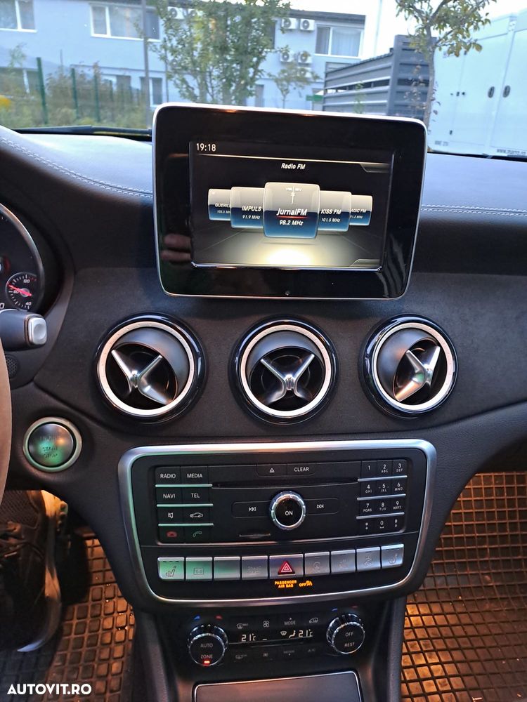 Mercedes-Benz GLA 200 d 4MATIC Aut. - 14