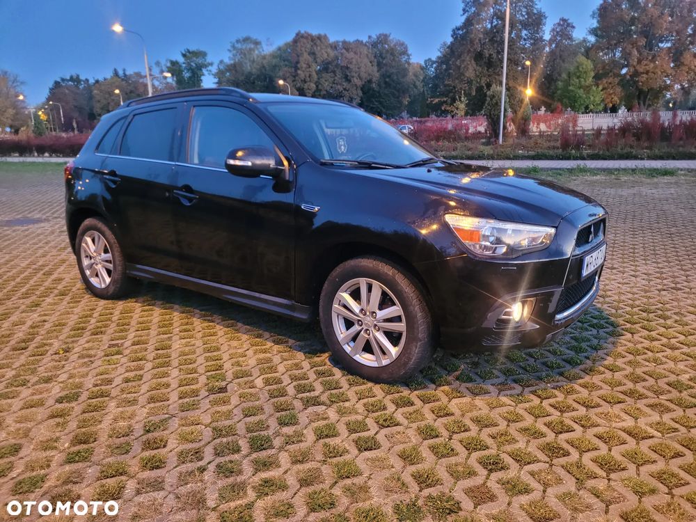 Mitsubishi ASX - 8