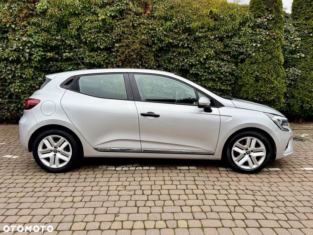 Renault Clio 1.6 E-TECH Techno - 8