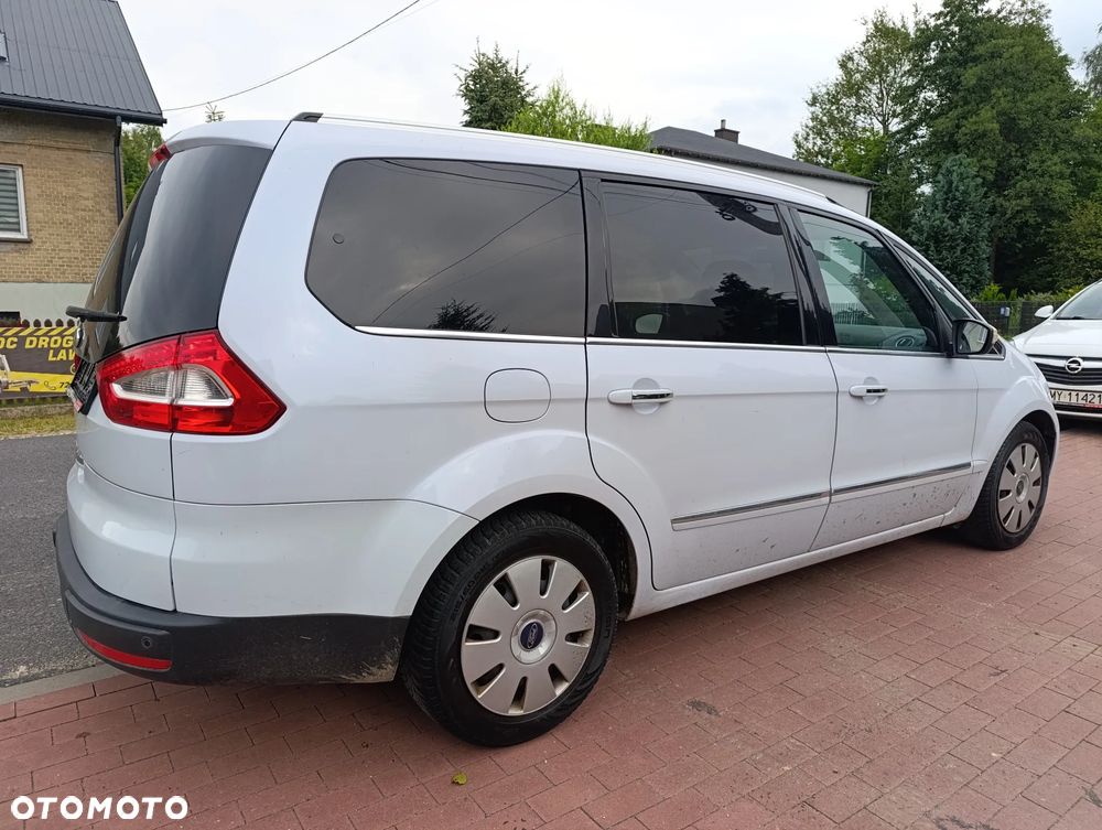 Ford Galaxy - 16