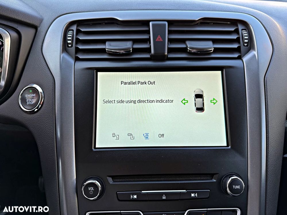 Ford Mondeo 2.0 TDCi Powershift Titanium - 35