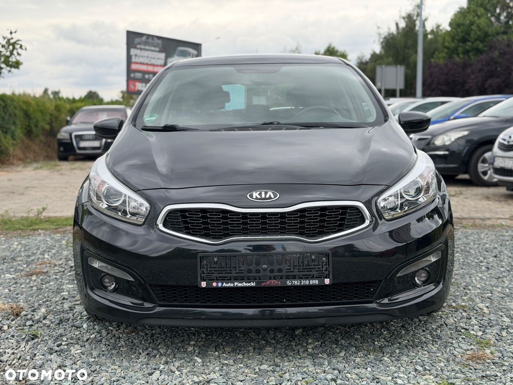 Kia Ceed 1.4 L - 1