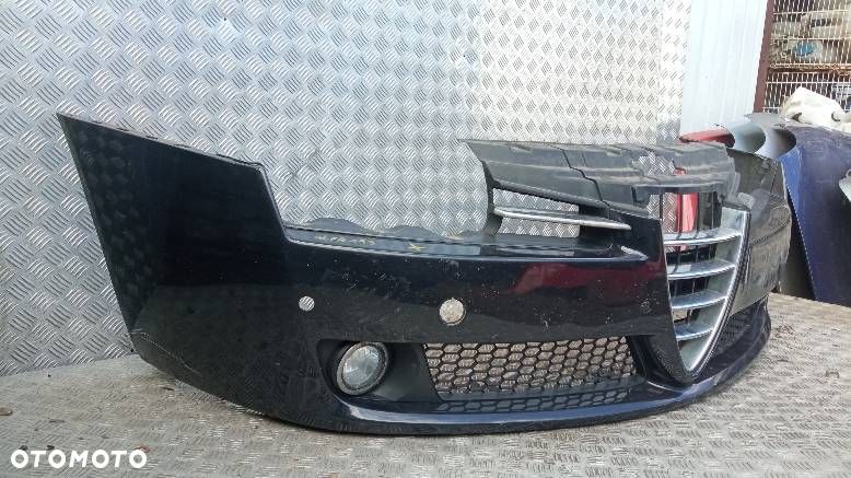 ZDERZAK PRZEDNI ALFA ROMEO 159 - 1