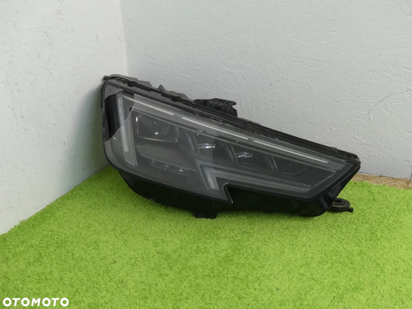 Lampa przód Audi RS4 A4 B9 w 15-19 Full Led Matrix - 1