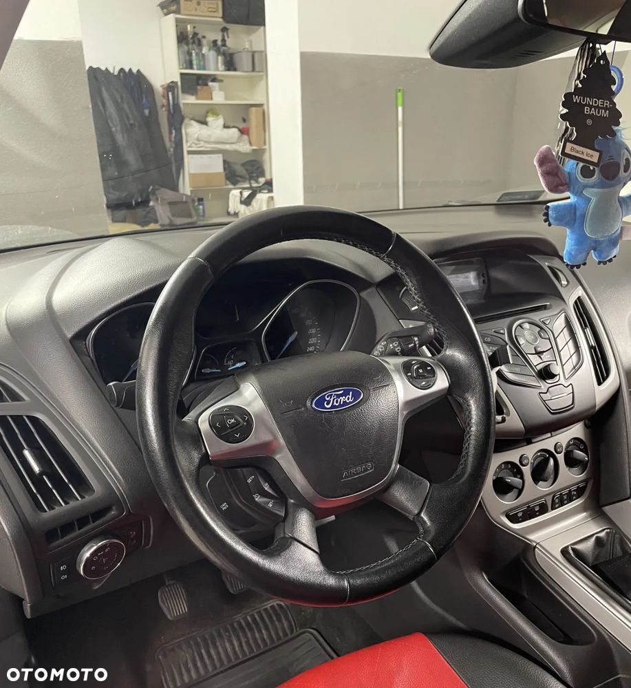 Ford Focus 1.0 EcoBoost Edition - 6