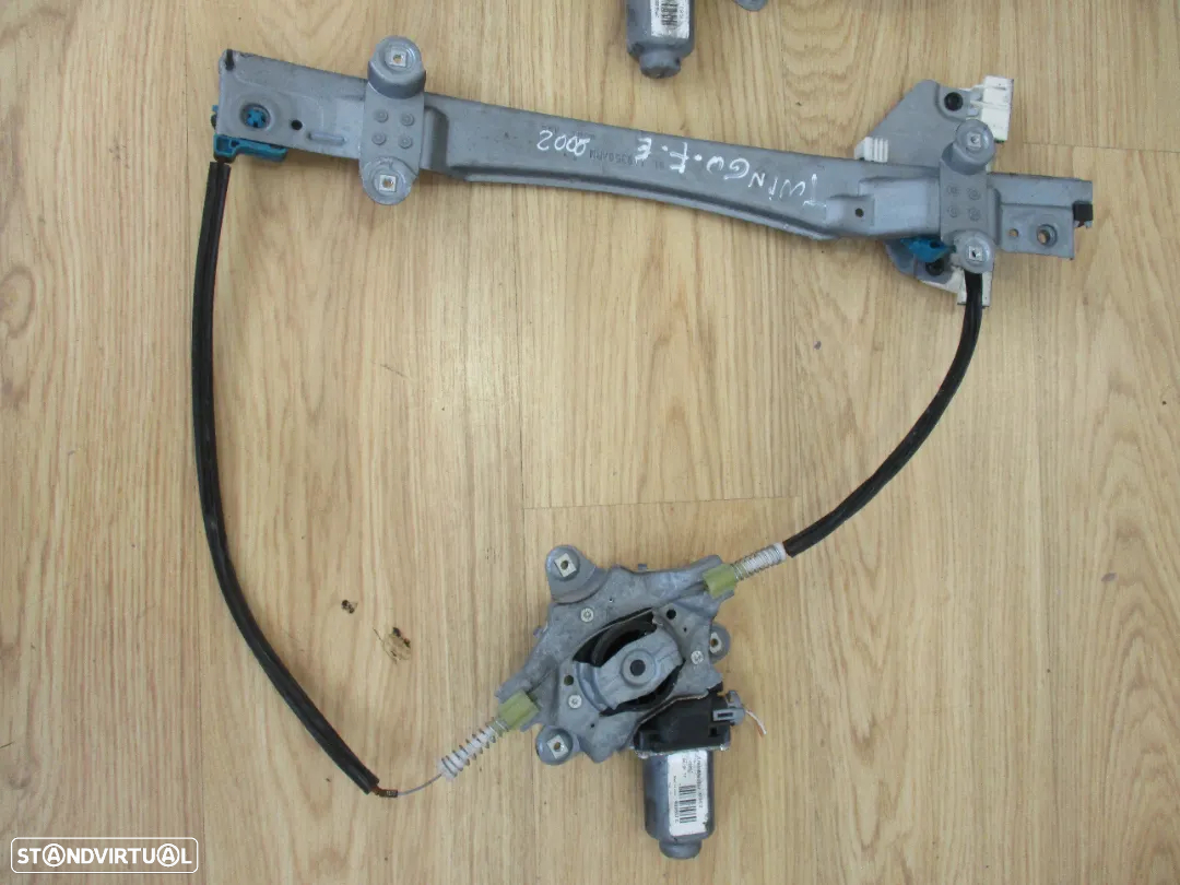 Elevador vidro Renault Twingo 2008 Esq Dto - 4