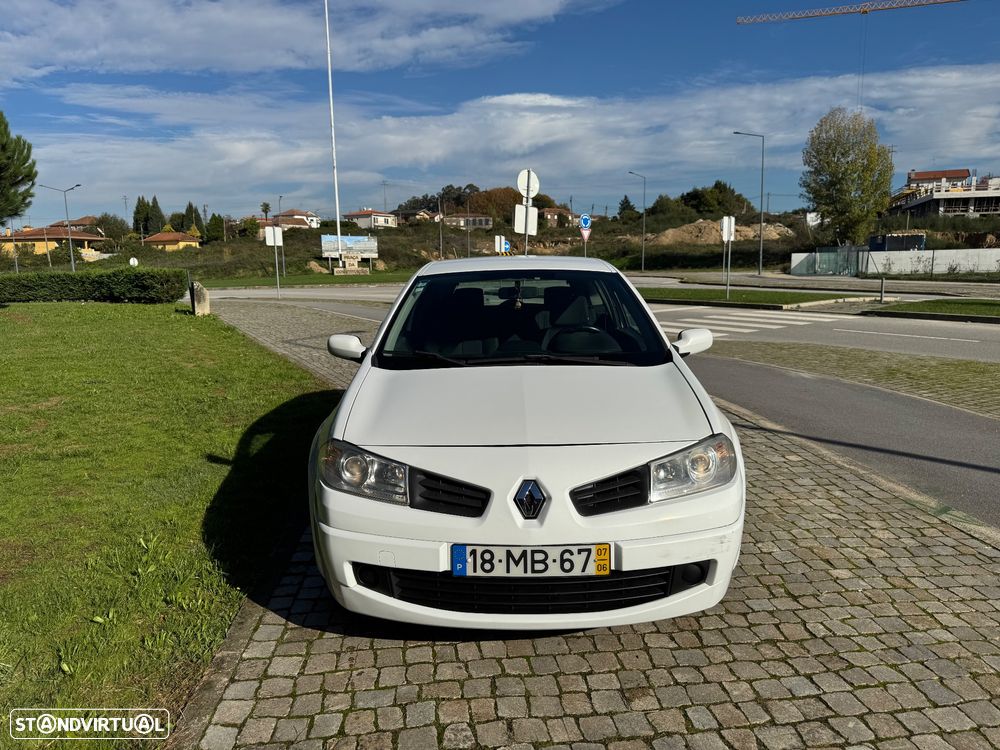 Renault Mégane 1.5 dCi Authentique - 3