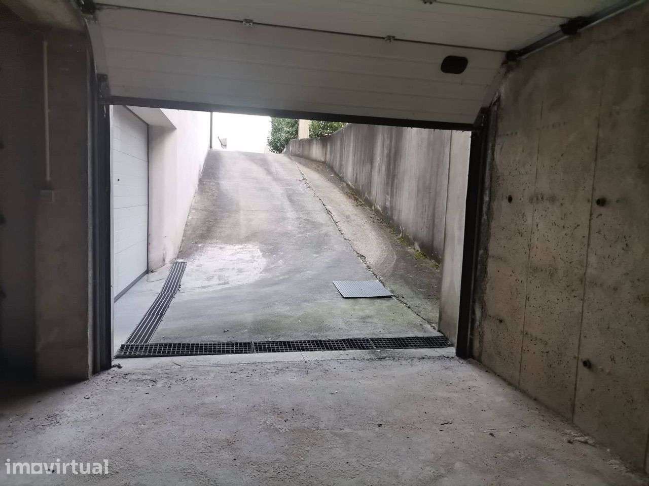 Arrendamento Box/ Mini Armazém ou Garagem por períodos sazonais - Grande imagem: 4/6