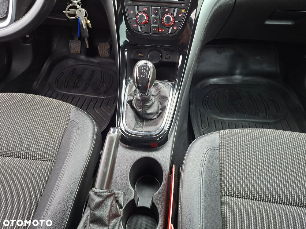 Opel Astra - 14