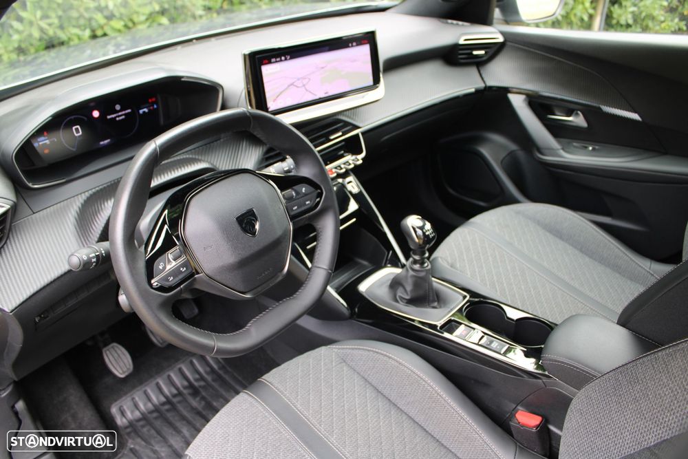 Peugeot 2008 1.2 PureTech Allure Pack - 34