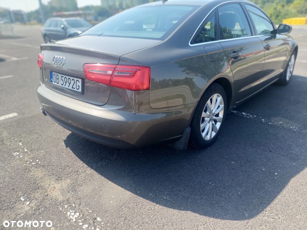 Audi A6 - 6