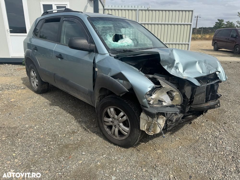 Dezmembram HYundai Tucson 2.0 b an fabr 2008 - 6