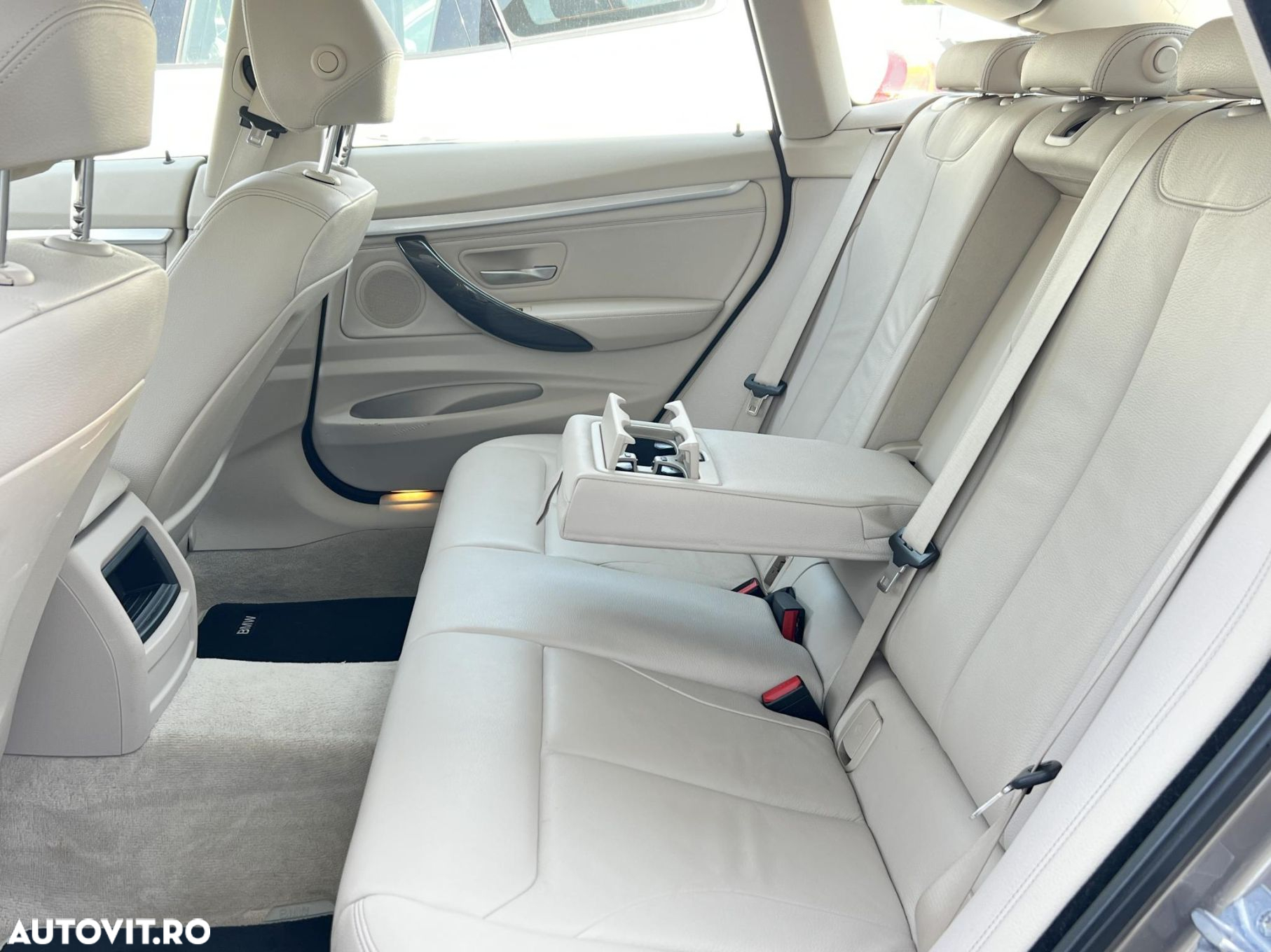 BMW Seria 3 - 26