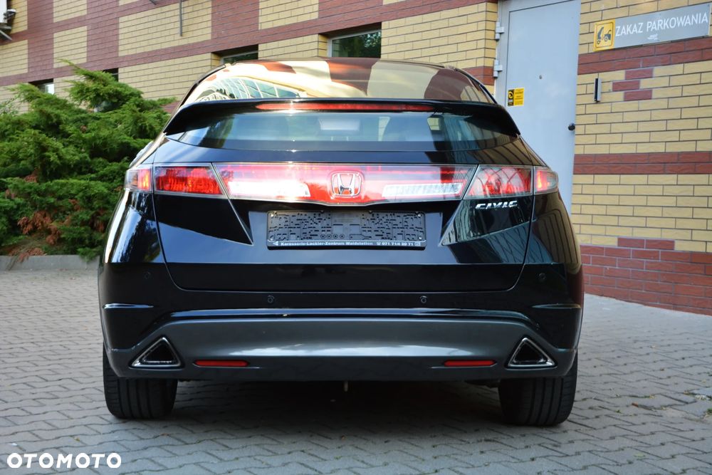 Honda Civic 1.8i-VTEC Sport - 16