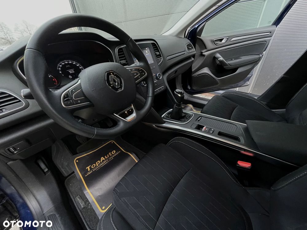 Renault Megane TCe 140 GPF LIMITED - 20
