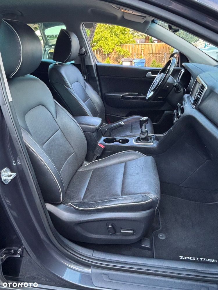 Kia Sportage 1.6 GDI 2WD DREAM-TEAM EDITION - 27