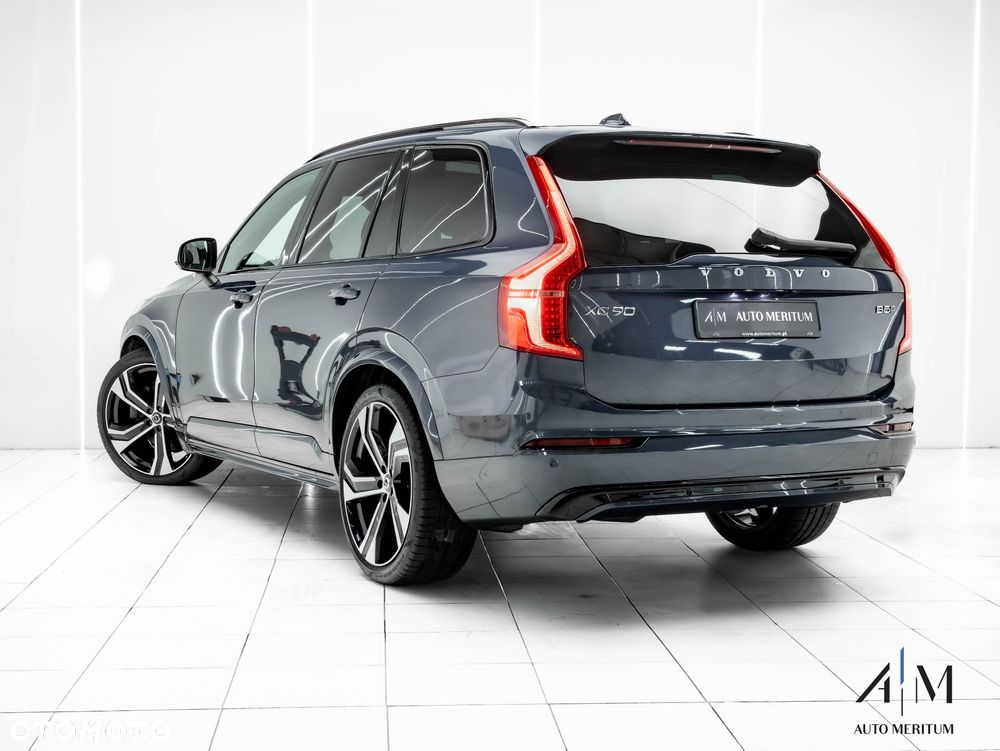 Volvo XC 90 B5 D AWD Ultimate Dark - 3