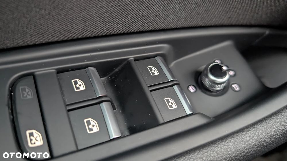 Audi A4 Avant 35 TFSI Sport S tronic - 24