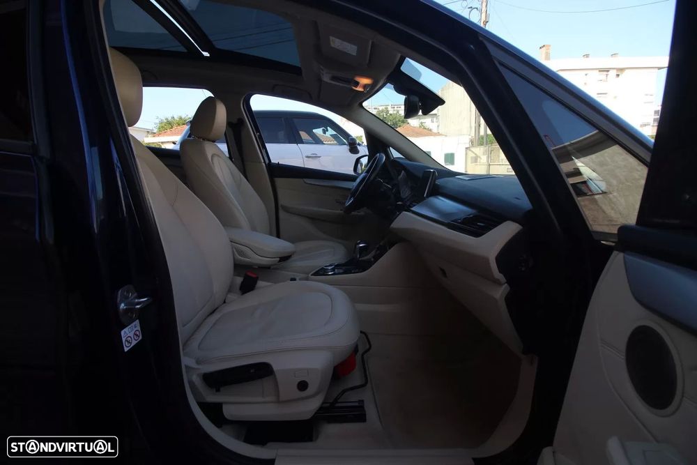 BMW 225xe Active Tourer Line Luxury - 39