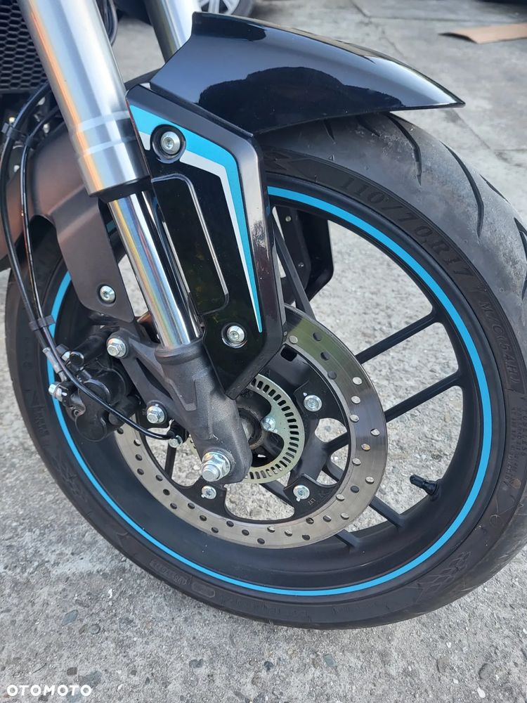 VOGE R125 - 10
