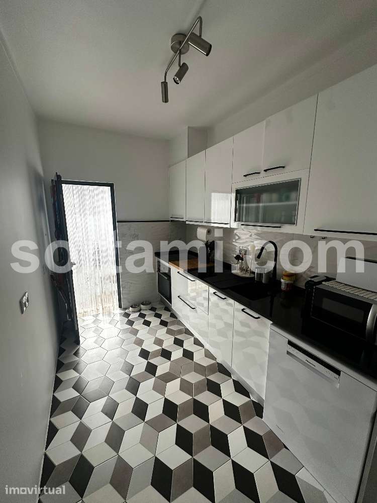 Apartamento T2 Venda em Faro (Sé e São Pedro),Faro - Grande imagem: 3/6