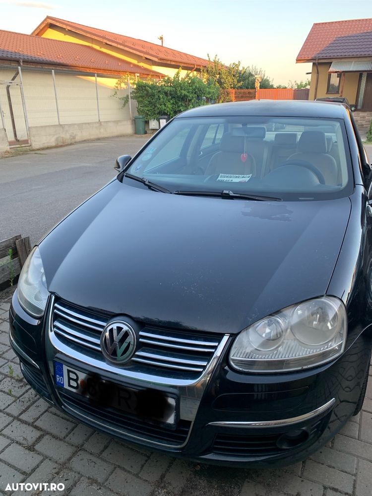 Volkswagen Jetta - 8