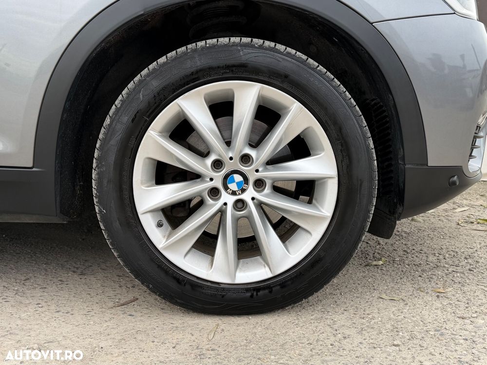 BMW X3 sDrive18d Advantage - 32