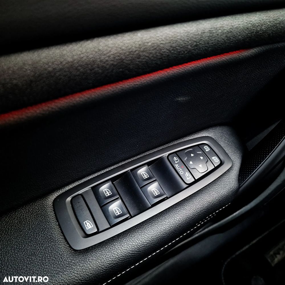 Renault Megane TCe 140 EDC GPF Techno - 20