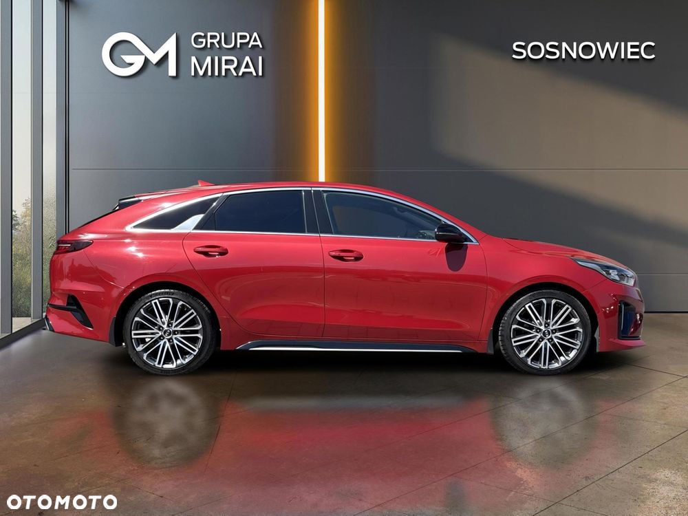 Kia ProCeed - 6