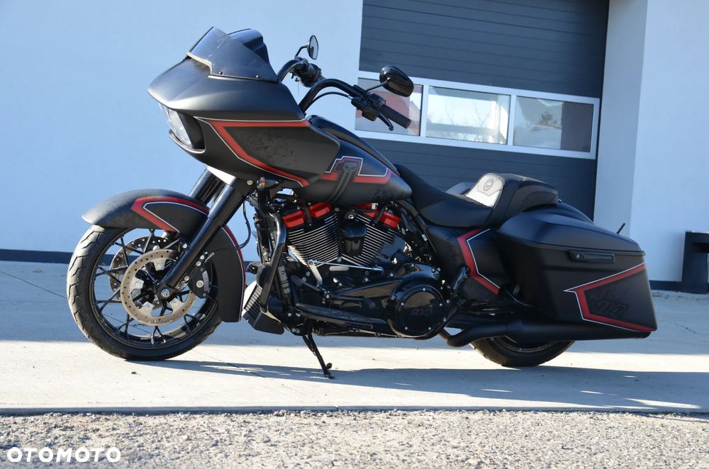 Harley-Davidson Touring Road Glide - 5