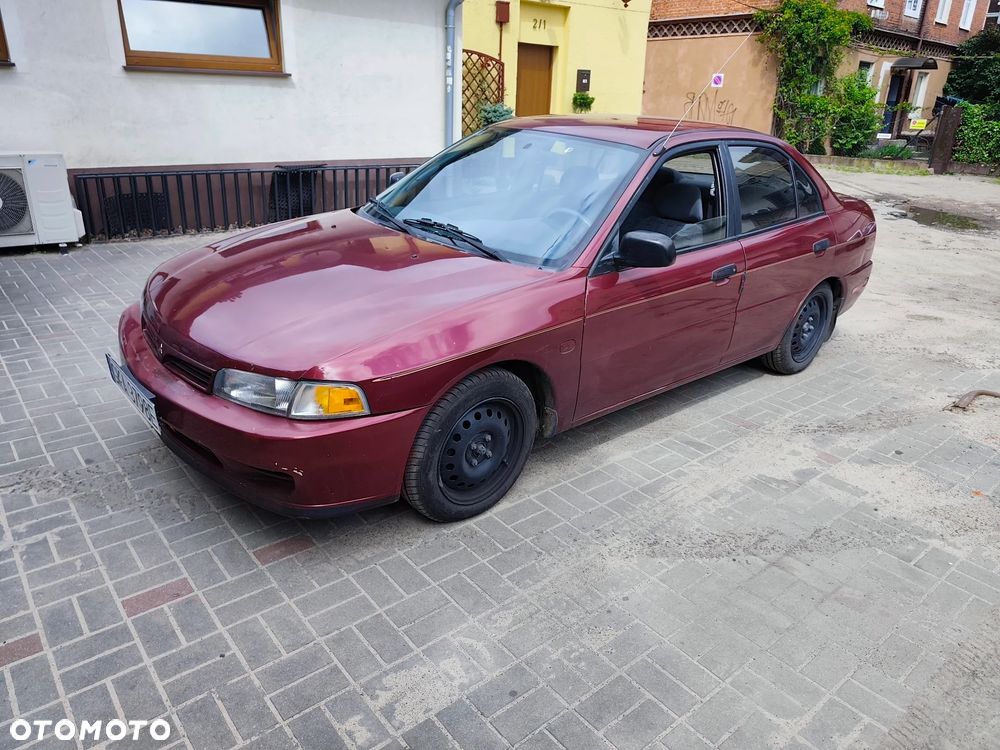 Mitsubishi Inny - 1