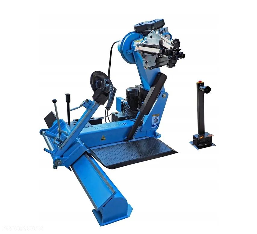 MONTAŻOWNICA AUTOMATYCZNA DO KÓŁ ROLNICZYCH CIEZAROWYCH ECOMONT 1456 56'' - 2